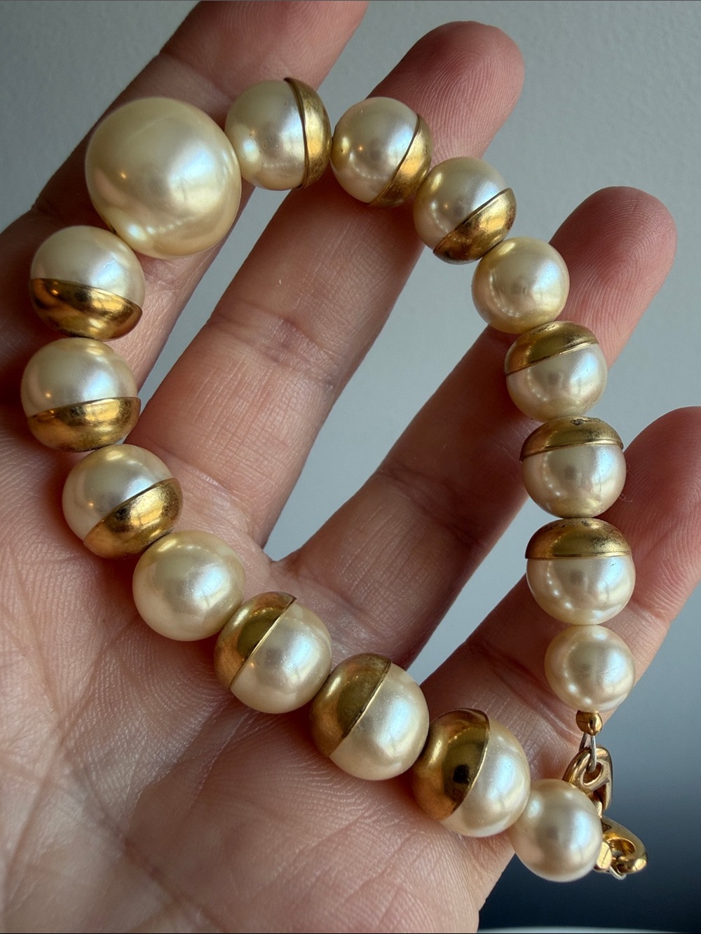 Vintage Napier Pearl and Gold Beaded Bracelet Elegant Classic - Picture 4 of 5